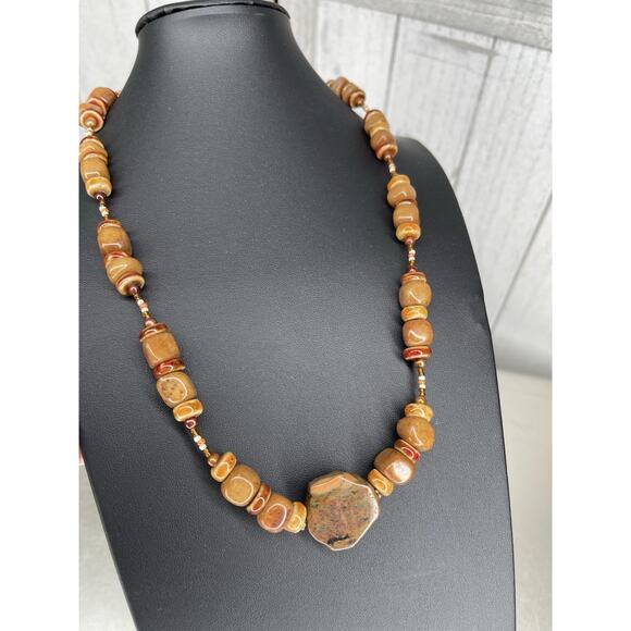 Vintage Pendant Necklace Polished Agate Stone Beach Boho Hippie Brown Orange - Picture 1 of 4